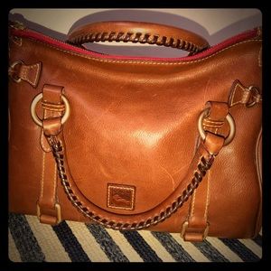 Dooney & Bourke
Florentine Satchel in Chestnut